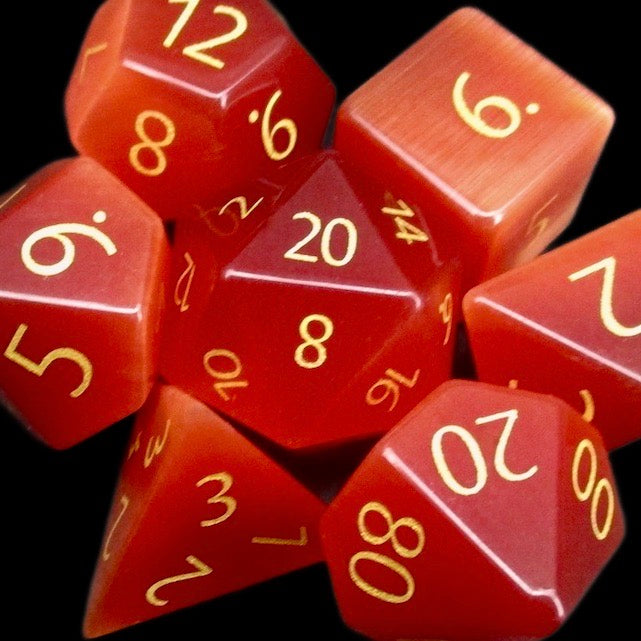 TDSO Glass Cats Eye Red & Gold Dice