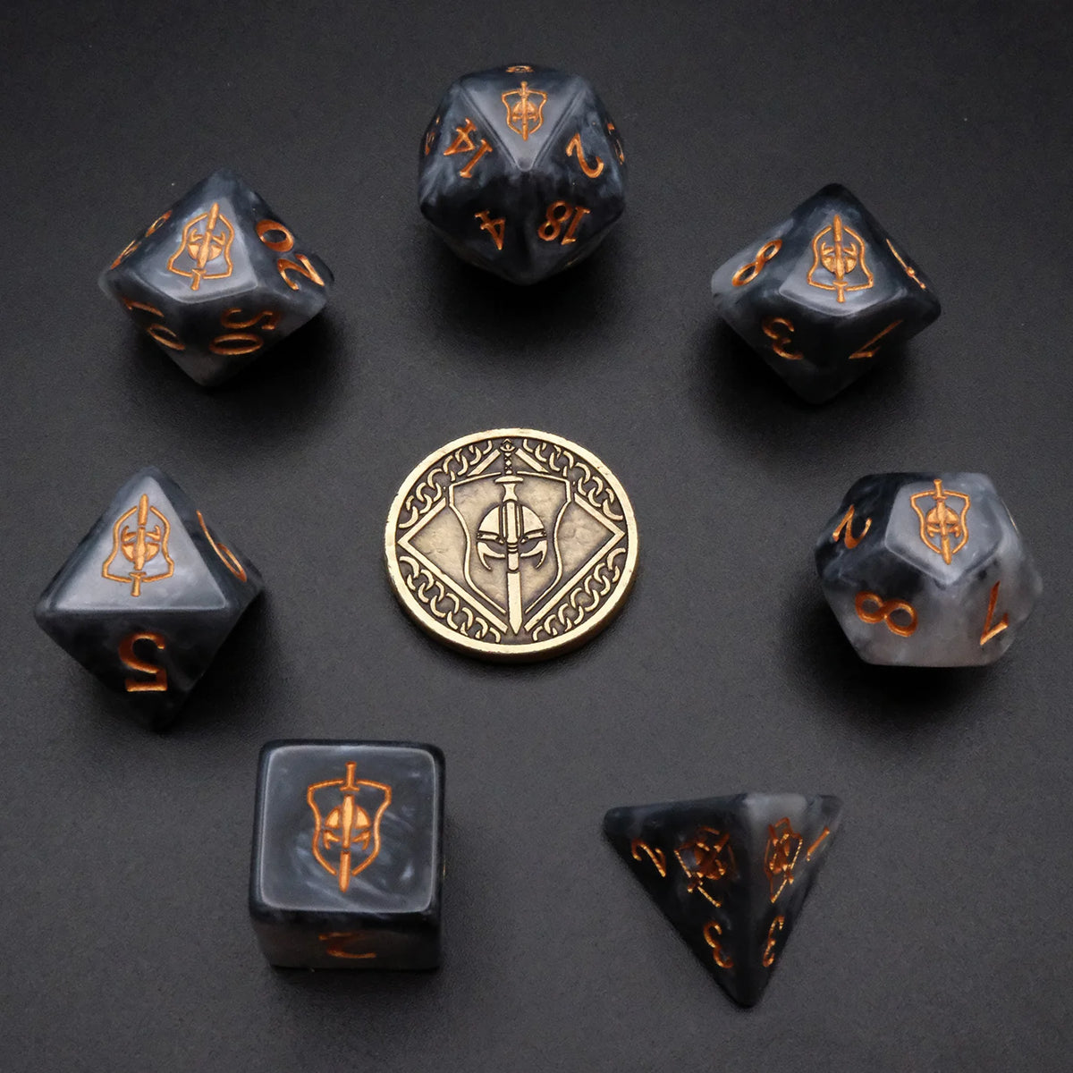 Dice Tomes Fighter (2026) 7 Dice Polyset + Coin