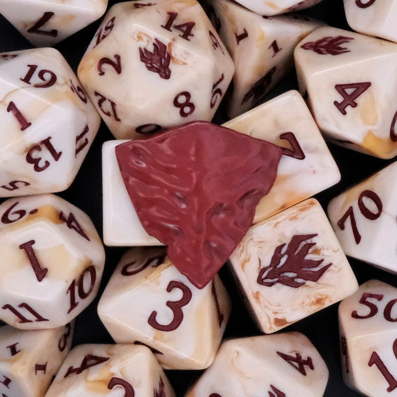 Tome of the Red Dragon - 10 Dice Polyset / Coin / Dice Tray