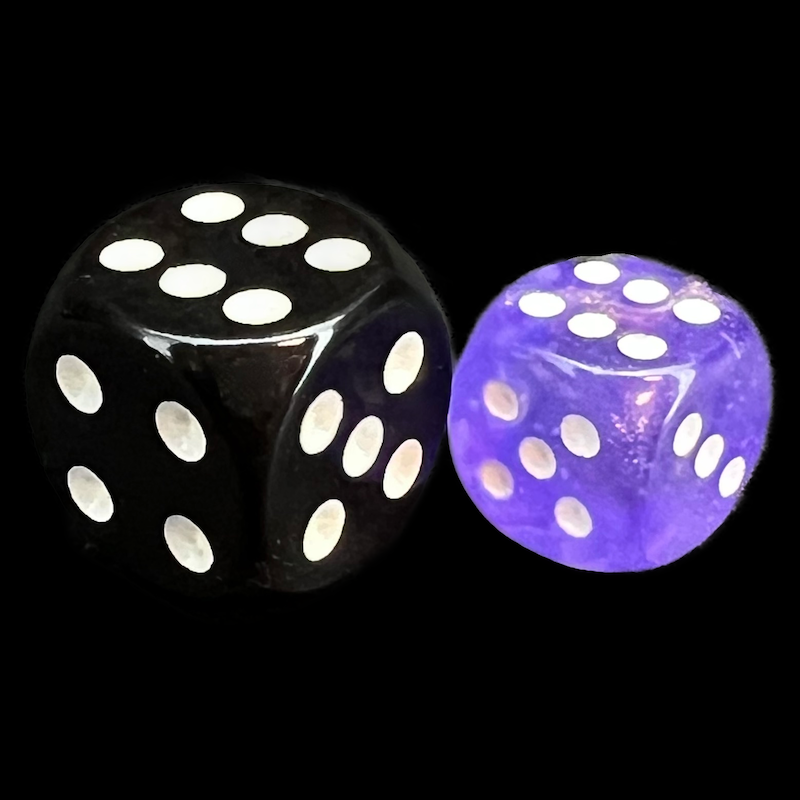 Chessex Borealis Purple & White Luminary 12mm D6 Spot Dice
