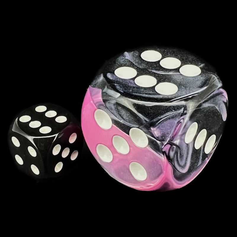 Chessex Gemini Black & Pink with White BIG 30mm D6 Spot Dice