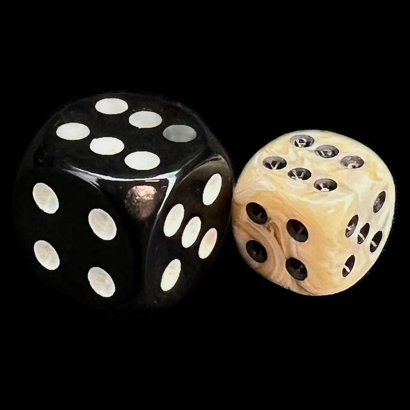 Chessex Marble Ivory & Black 36 x D6 Dice Set