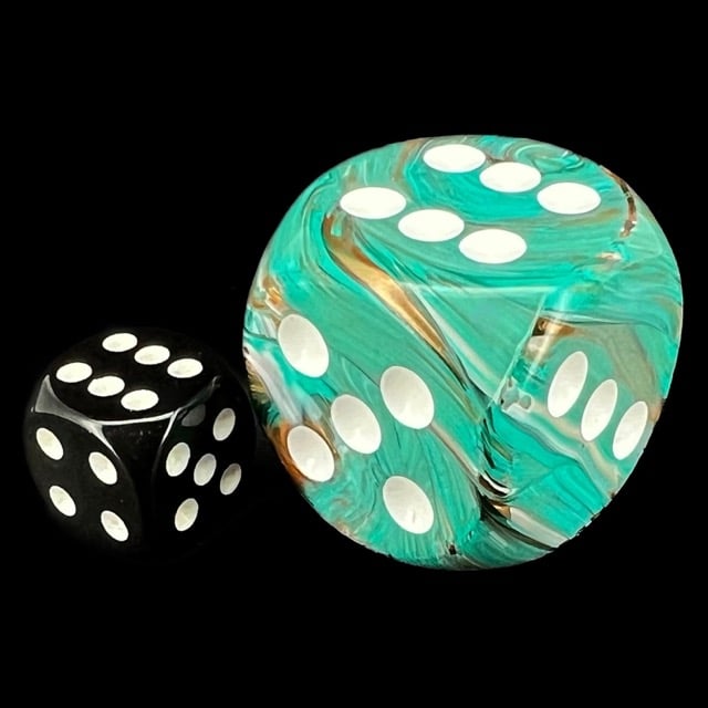 Chessex Marble Oxi-Copper & White BIG 30mm D6 Spot Dice