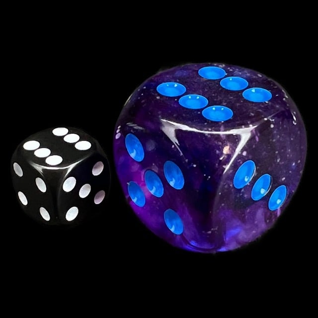 Chessex Nebula Nocturnal & Blue Luminary BIG 30mm D6 Spot Dice
