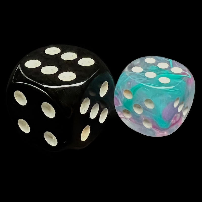 Chessex Nebula Wisteria & White Luminary Glow In Dark 36 x D6 Dice Set