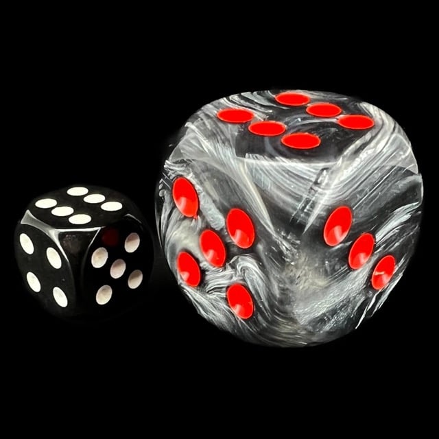 Chessex Velvet Black & Red BIG 30mm D6 Spot Dice