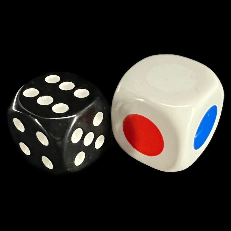HALF PRICE CLEARANCE Colour Spot Blue Green Grey Red Yellow White 18mm D6 Dice