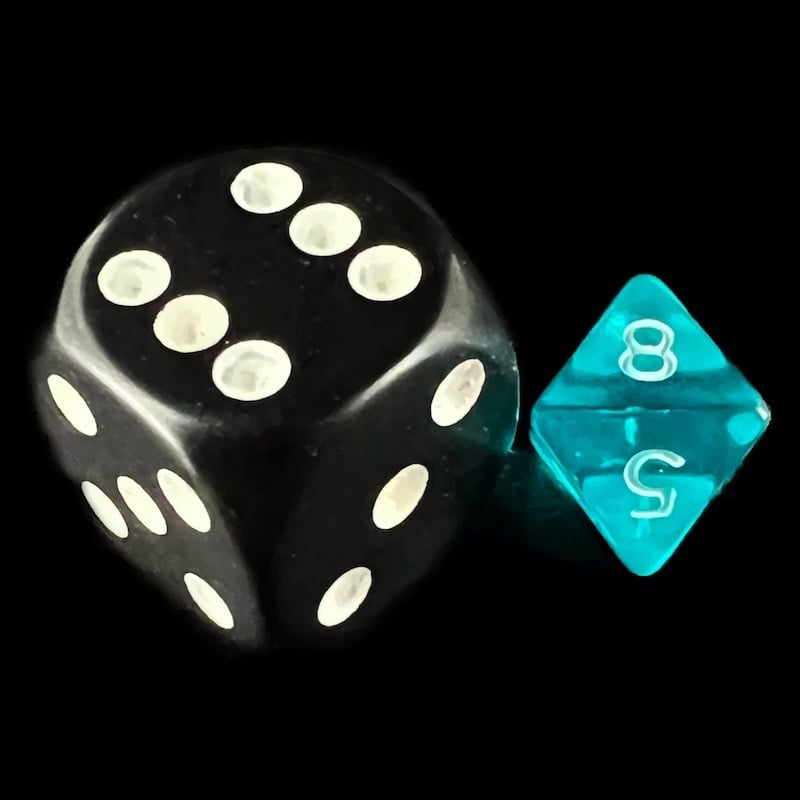 HALF PRICE CLEARANCE D&G Gem Aqua with White MINI D8 Dice