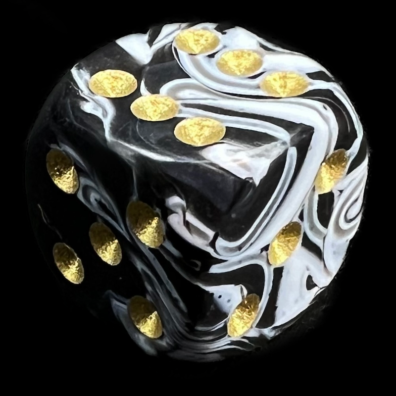 D&G Marble Black & White 15mm D6 Spot Dice