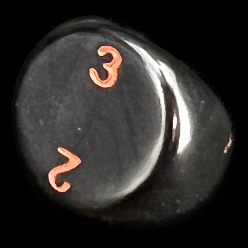 D&G Opaque Black & Red D3 Dice