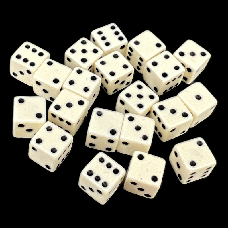 D&G Opaque Ivory MINI 7mm 20 x D6 Dice Set