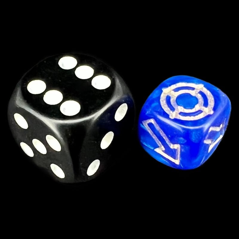 HALF PRICE CLEARANCE D&G Pearl Blue Scatter 12mm D6 Dice