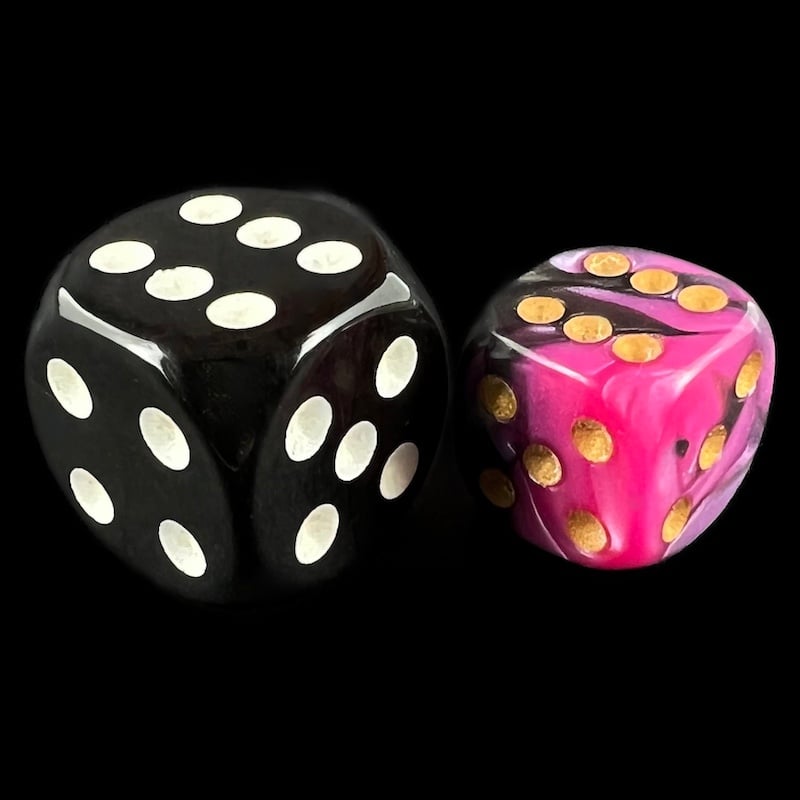 D&G Toxic Fallout Pink & Black 12mm D6 Spot Dice