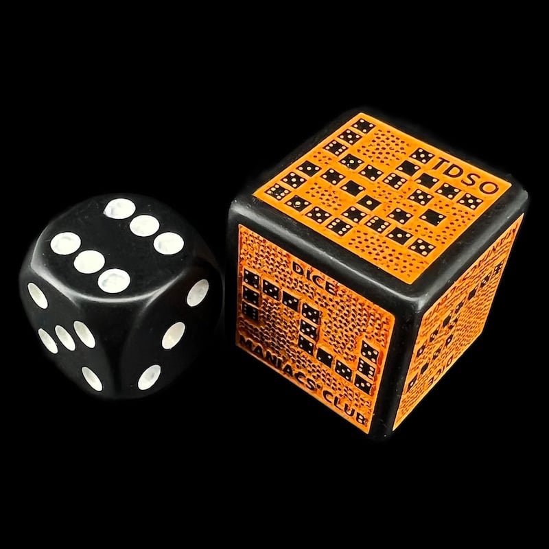 HALF PRICE CLEARANCE Dice Maniacs Club DMC Opaque Black & Orange TDSO EXCLUSIVE LARGE 22mm D6 Dice LTD EDITION