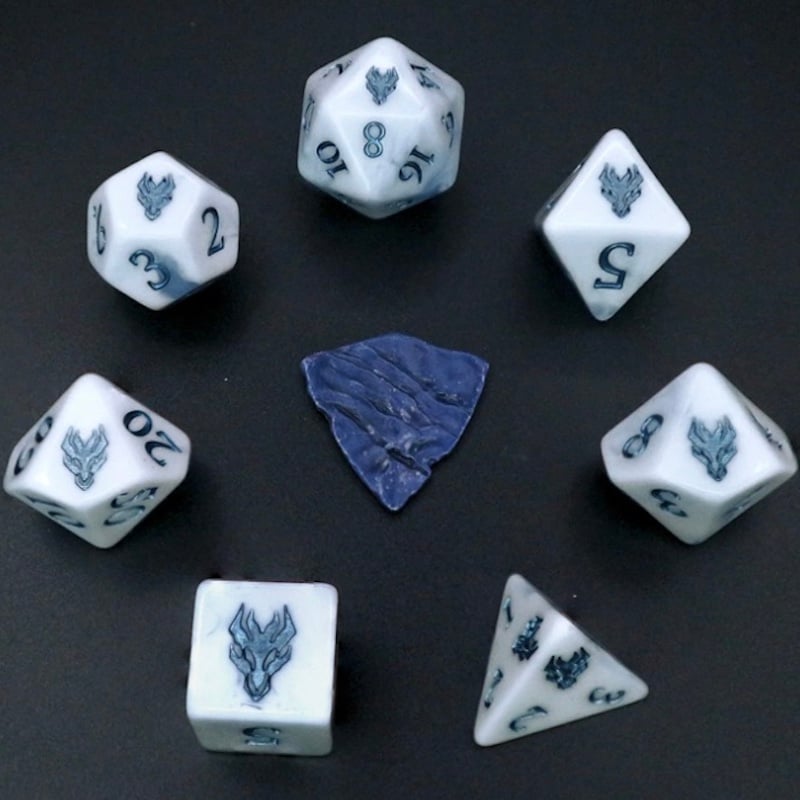 Dice Tomes Dragon's Conceit 7 Dice Polyset + Coin