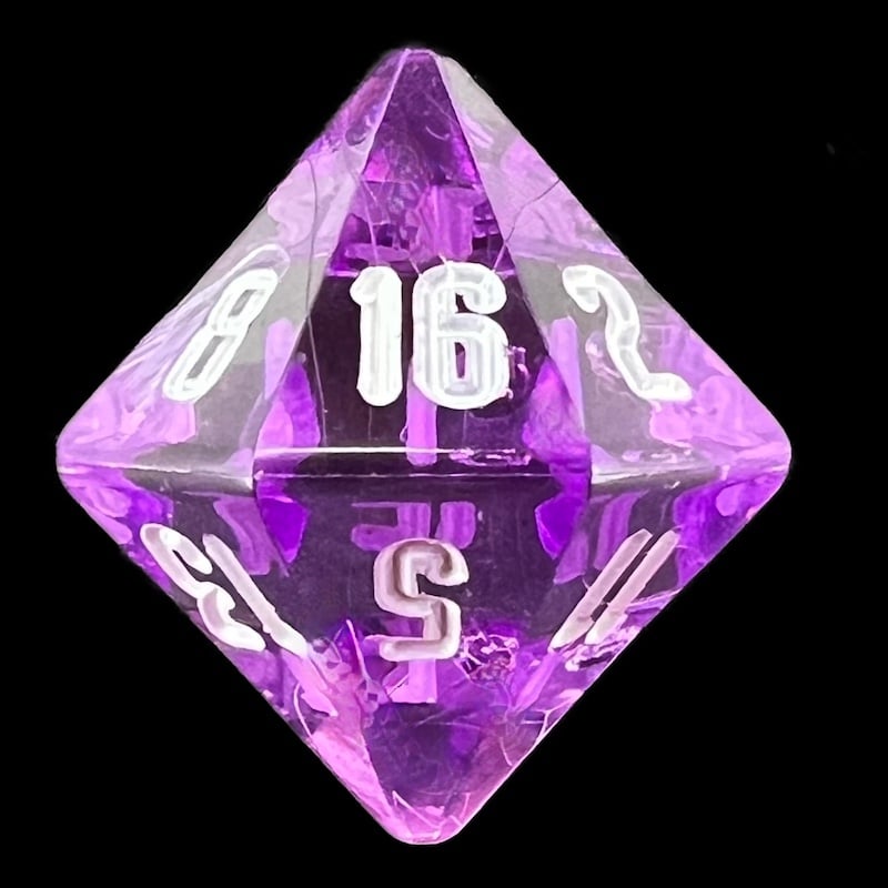 GameScience Gem Amethyst & White Ink D16 Dice