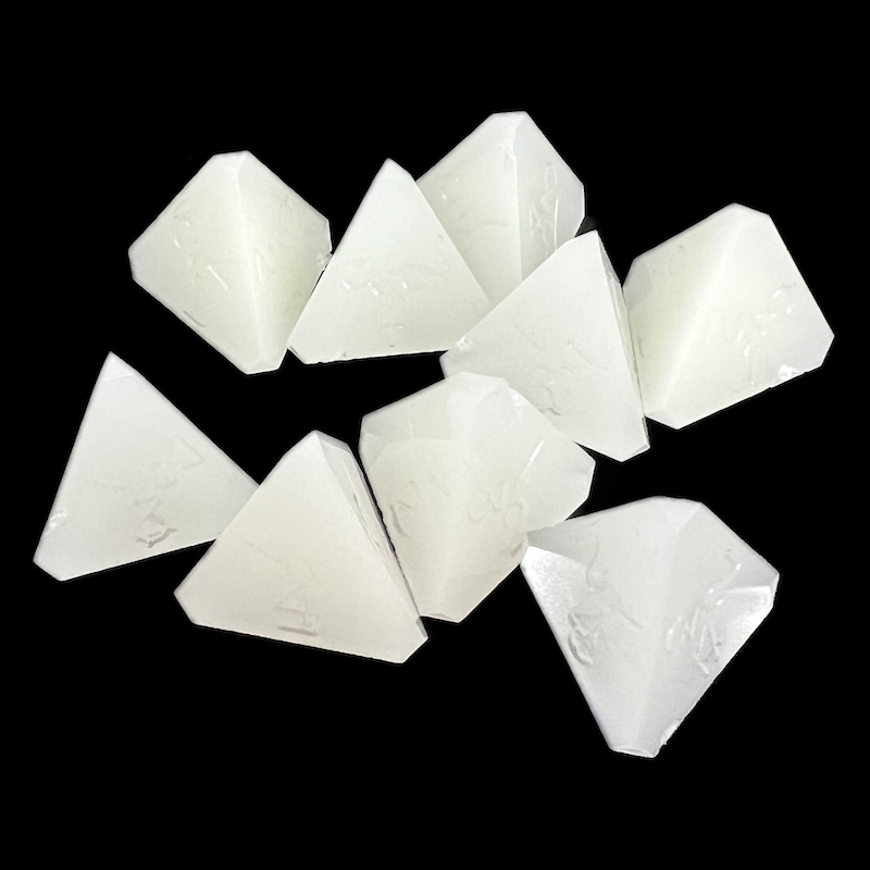 CLEARANCE GameScience Glow In Dark 10 x D4 Dice
