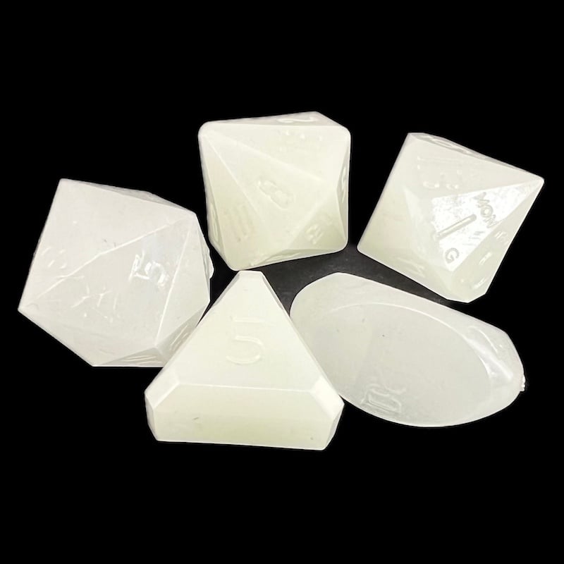 GameScience Glow in the Dark Zocchi D3 D5 D14 D16 D24 Dice Set