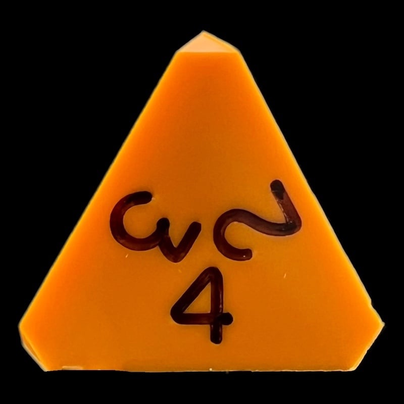 GameScience Opaque Pumpkin & Black Ink D4 Dice
