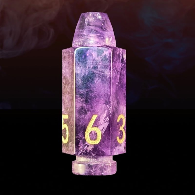 Gemstone Amethyst & Gold Bullet D6 Dice