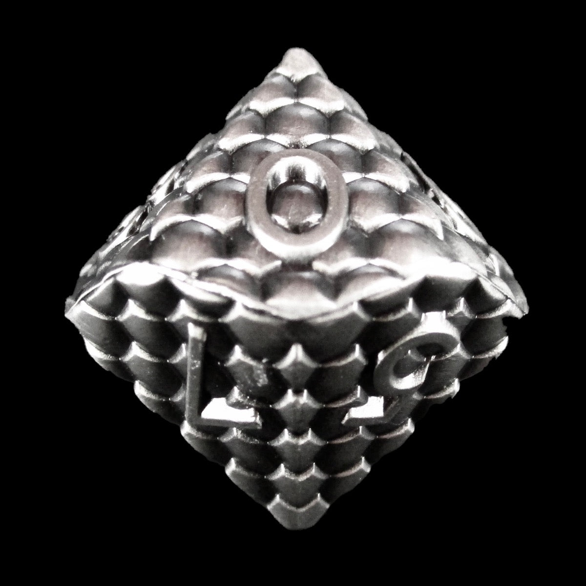 TDSO Metal Dragon Scale Antique Silver D10 Dice