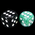 Role 4 Initiative Marble Green & White 14mm D6 Spot Dice