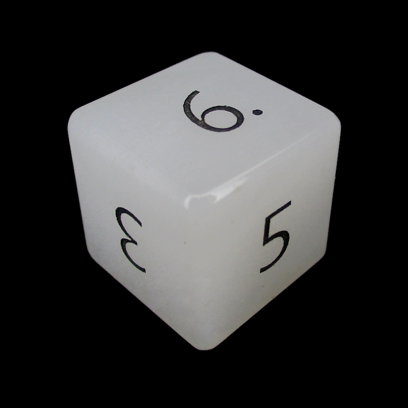 TDSO Gemstone Quartz Snow & Black D6 Dice