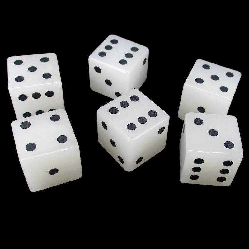 TDSO Gemstone Quartz Snow & Black 6 x D6 Spot Dice Set