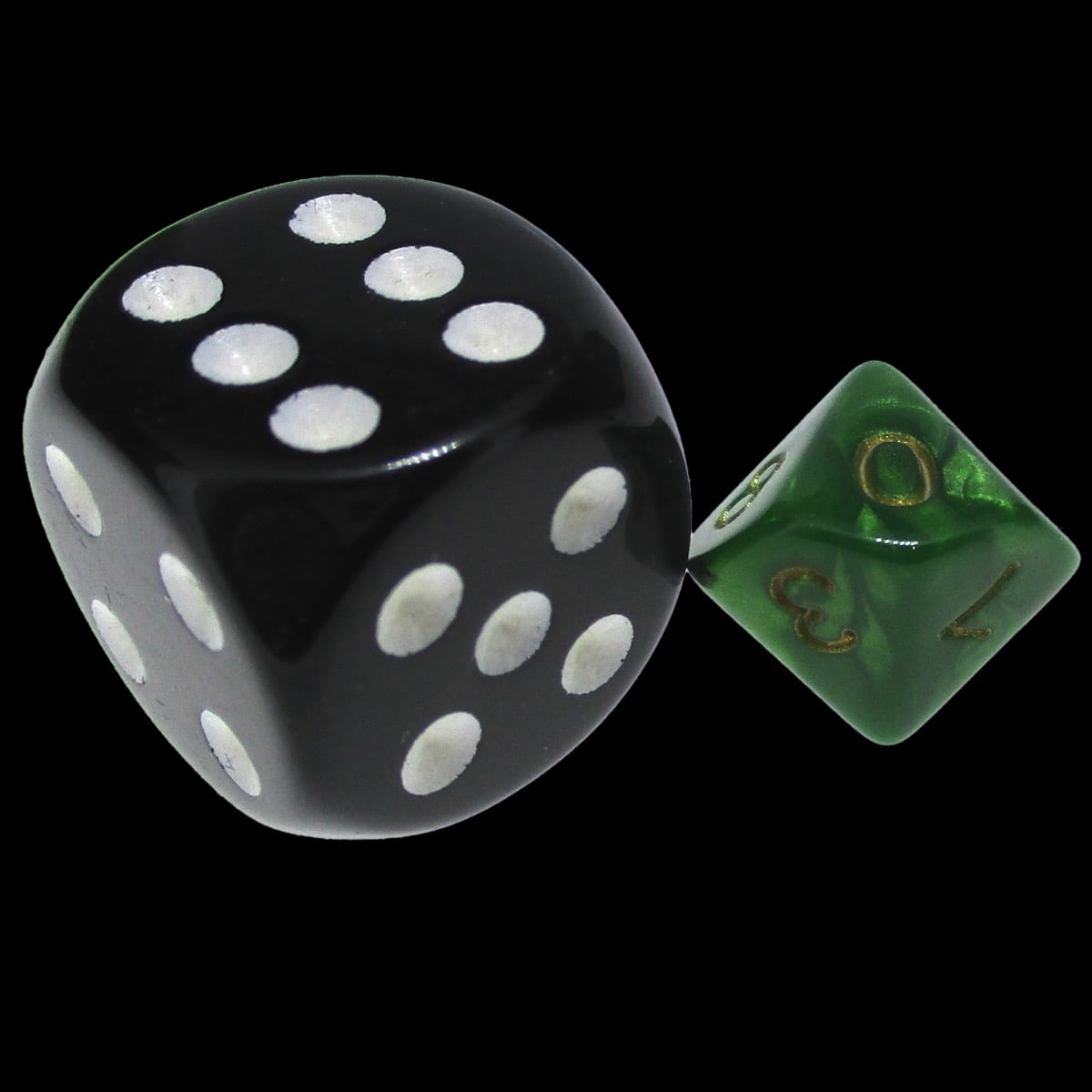 TDSO Duel Black & Green MINI 10mm D10 Dice