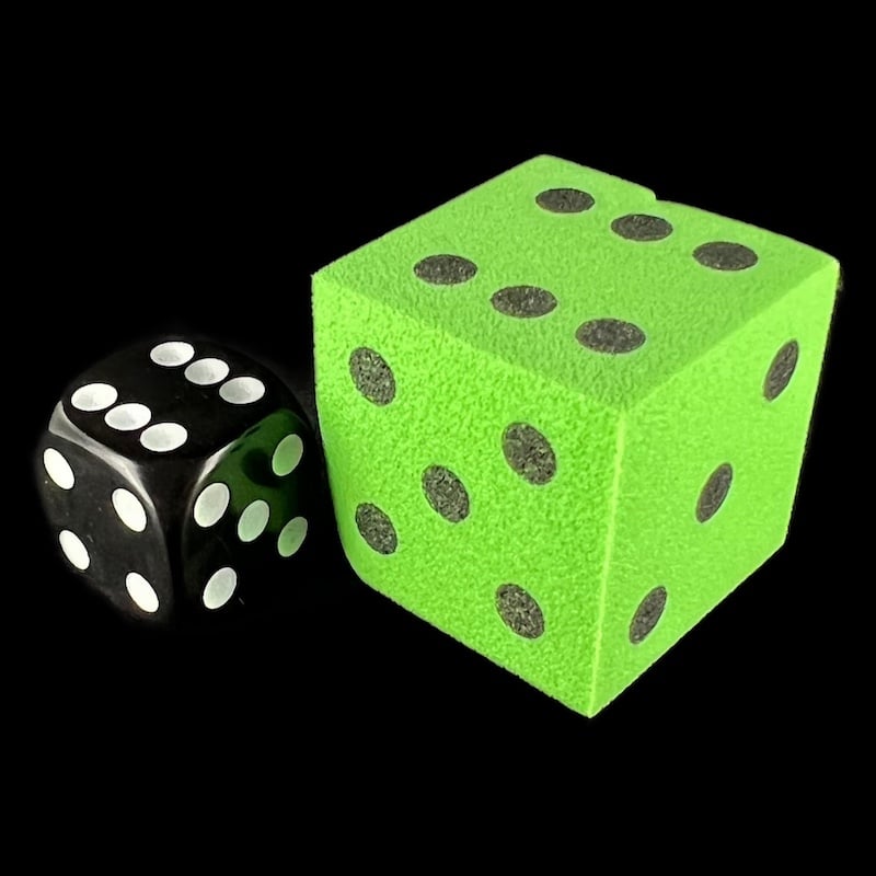 Koplow Foam Green & Black JUMBO 25mm D6 Spot Dice
