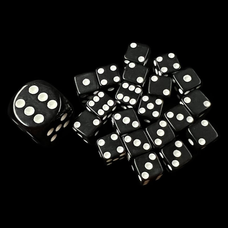 Koplow Opaque Black & White Square Cornered 8mm 20 x D6 Spot Dice Set
