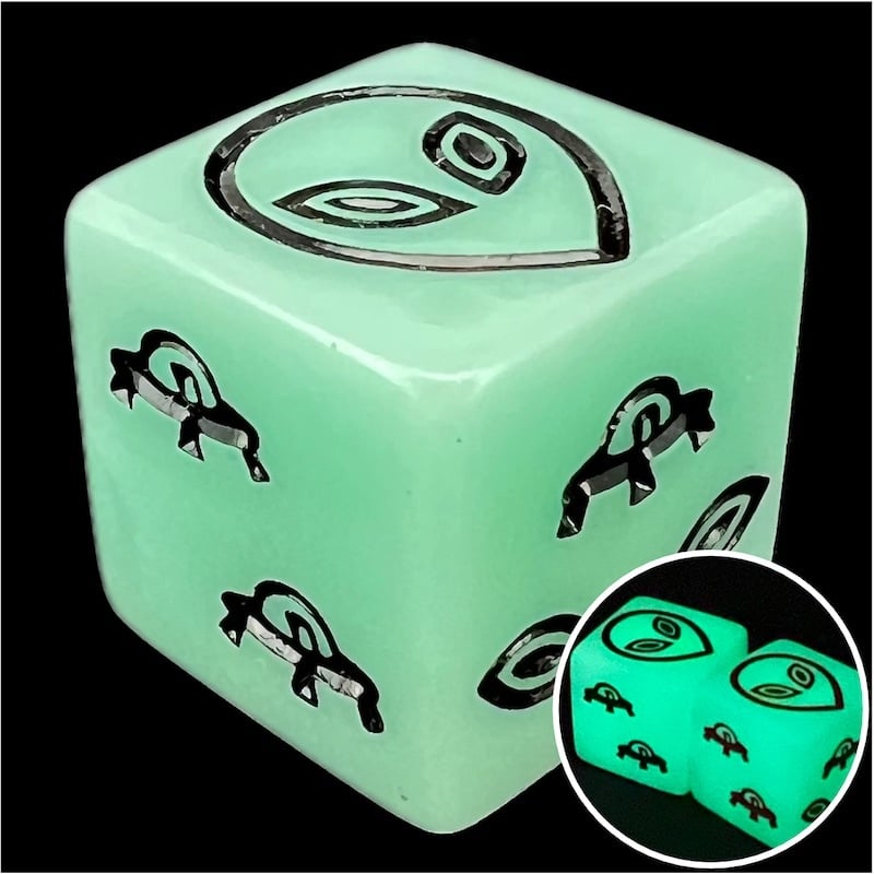 Koplow Opaque Glow in the Dark & Black Alien Logo D6 Spot Dice