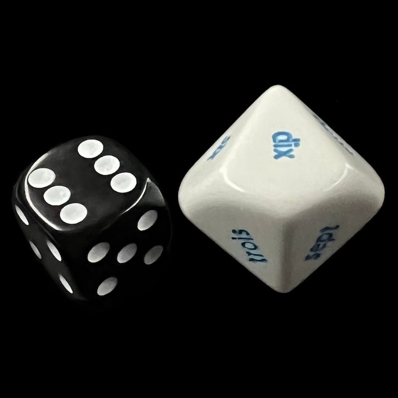 Koplow Opaque White Language - French Number JUMBO 20mm D10 Dice