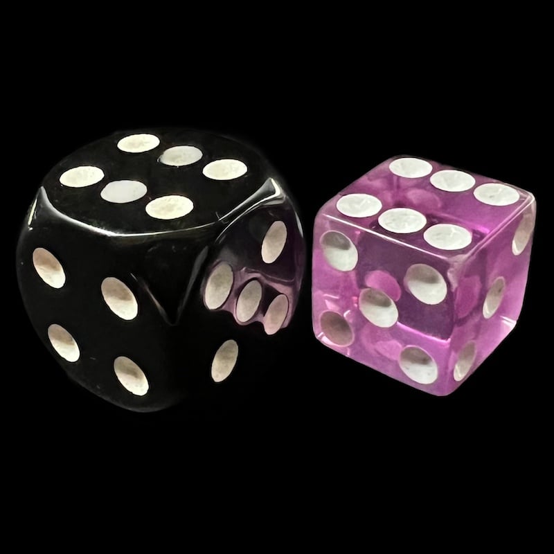 Koplow Transparent Orchid Square Cornered 12mm D6 Spot Dice