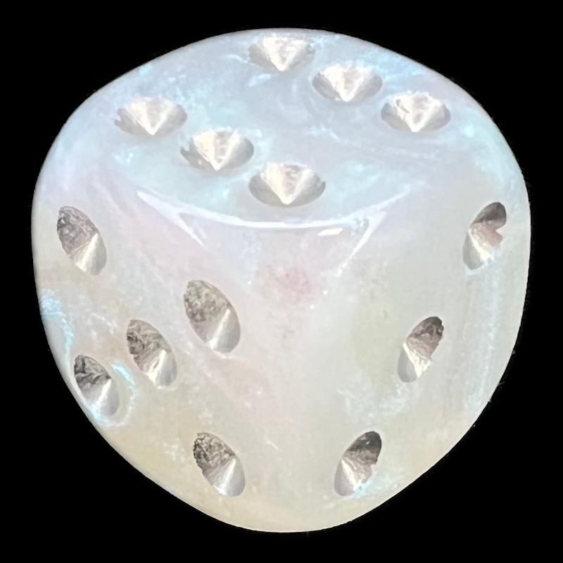 UK Made Dice Pearl Shimmer Ice with Silver D6 Spot Dice