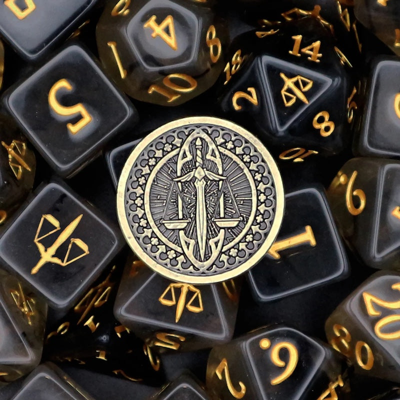 Tome of the Righteous (Paladin) - 10 Dice Polyset / Coin / Dice Tray