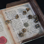 Tome of the Righteous (Paladin) - 10 Dice Polyset / Coin / Dice Tray