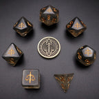 Dice Tomes Paladin 7 Dice Polyset + Coin