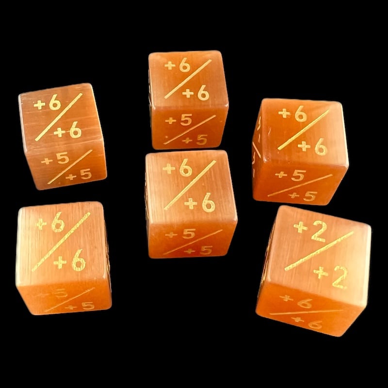 TDSO Cats Eye Glass Champagne & Gold Positive Counter 6 x D6 Dice Set In Padded Case