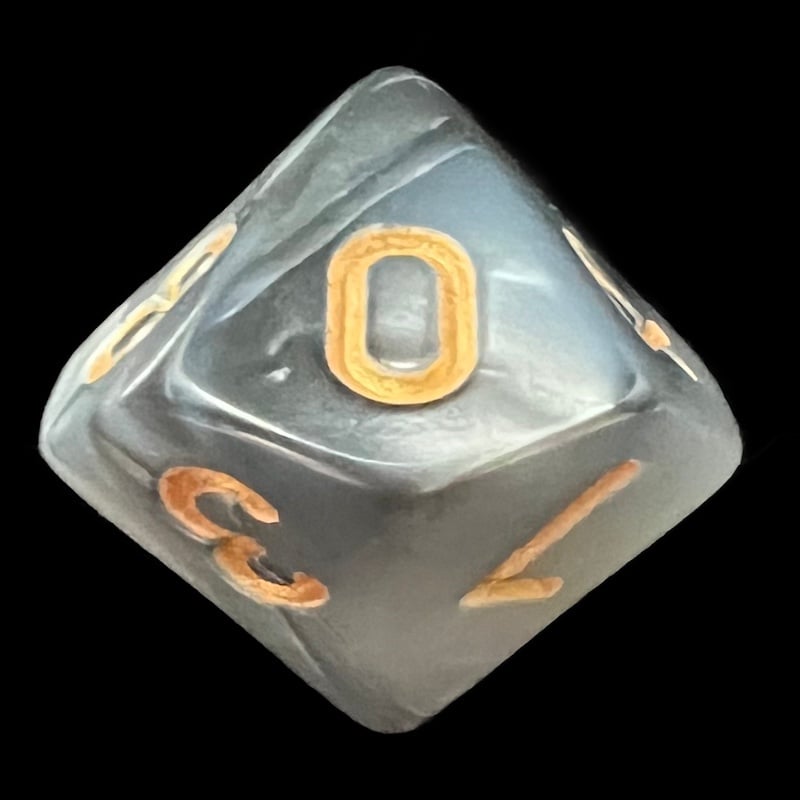 TDSO Duel Pearl Steel & White D10 Dice