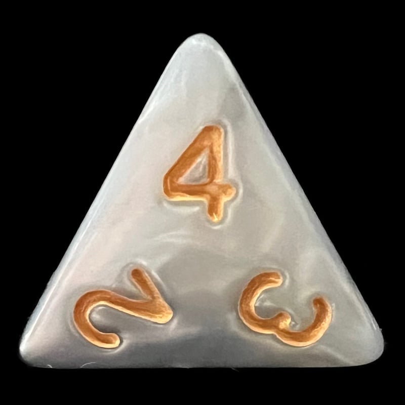 TDSO Duel Pearl Steel & White D4 Dice