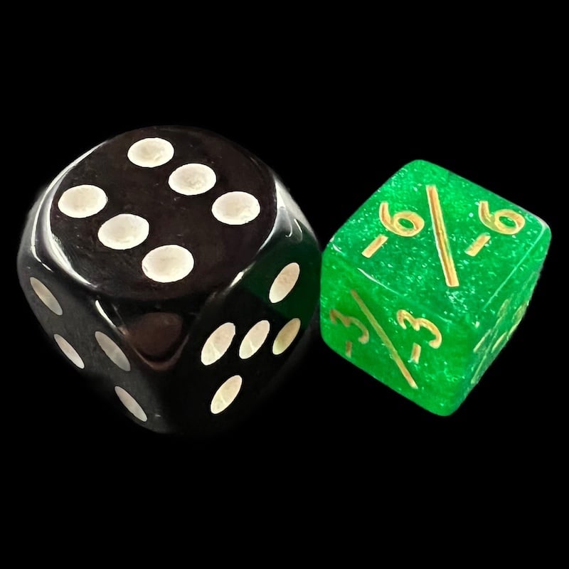 TDSO Glitter Green & Gold Negative Counter 12mm 6 x D6 Dice Set