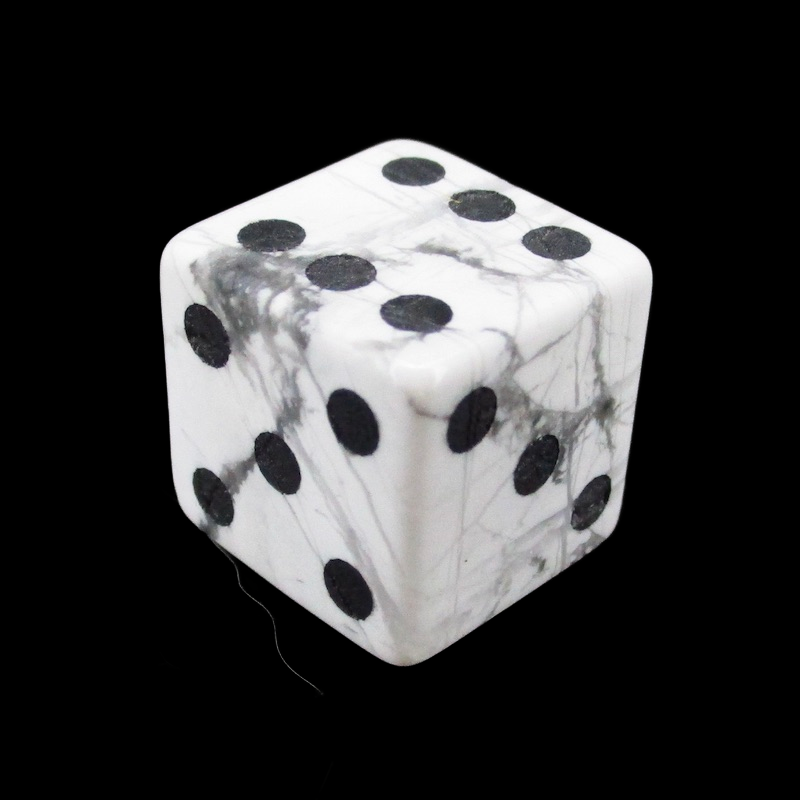 TDSO Gemstone Howlite White & Black D6 Spot Dice