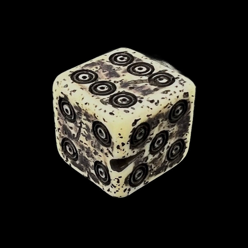 TDSO Light Antique Bone Style D6 Spot Dice