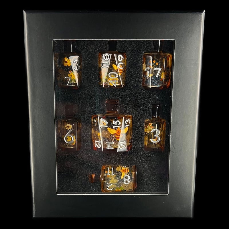 TDSO Liquid Core Bee With Silver Potion Bottle 7 Dice Polyset