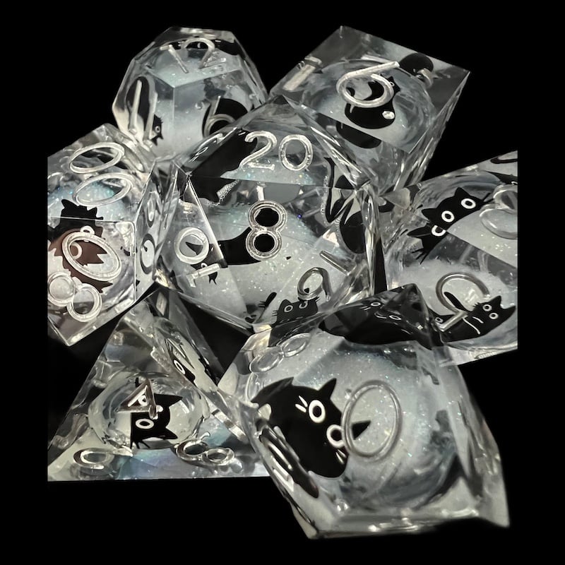 TDSO Liquid Core Black Cat With Silver 7 Dice Polyset