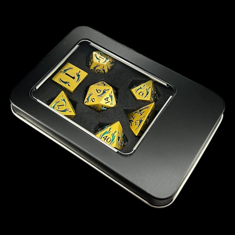 TDSO Metal Dagger Gold & Green With Black 7 Dice Polyset