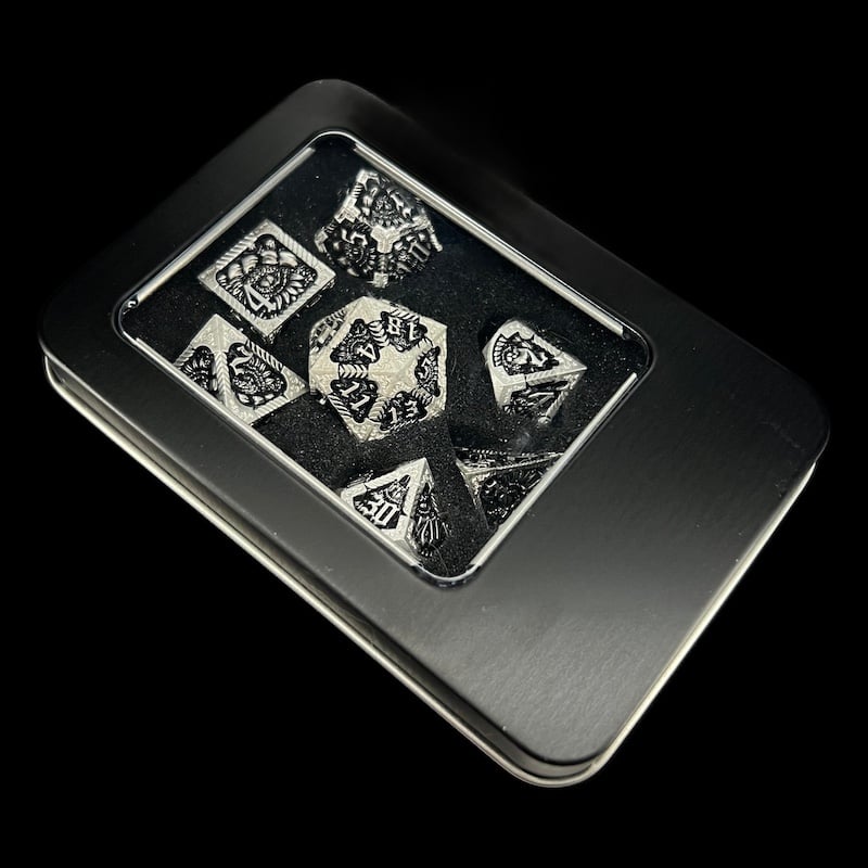 TDSO Metal Dragon Era Silver & Black 7 Dice Polyset