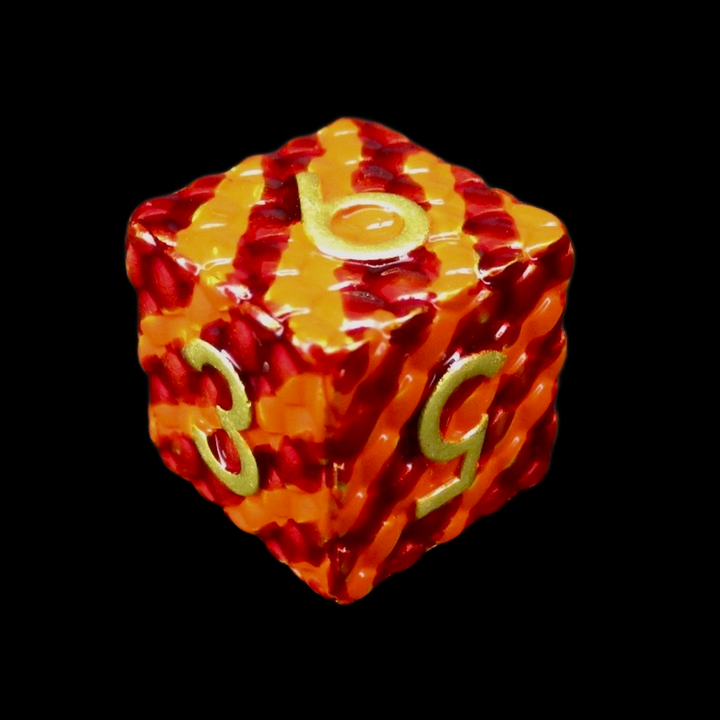 TDSO Metal Dragon Scale Flame & Gold D6 Dice