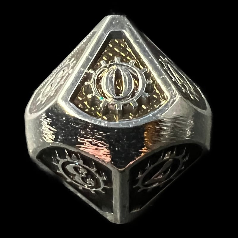 CLEARANCE TDSO Metal Gears Silver & Black D10 Dice